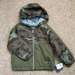 Green camo  4T NWT jacket